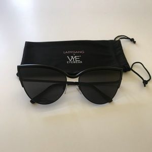 VYE Eyewear Hitchhiker Ladygang Exclusive 🕶